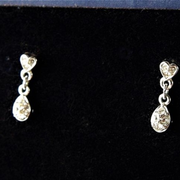 Swarovski Silver Crystal Heart Dangle Earrings - Picture 2 of 5